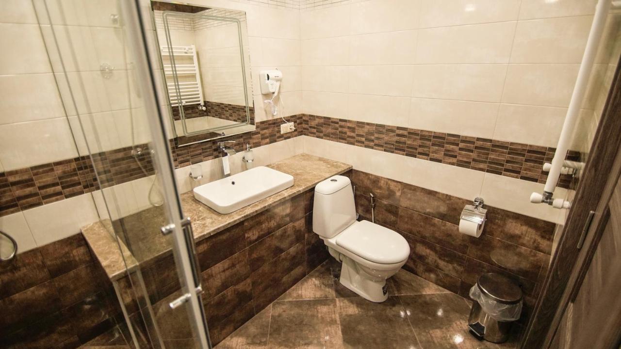 Hotel Juralius Τυφλίδα Εξωτερικό φωτογραφία