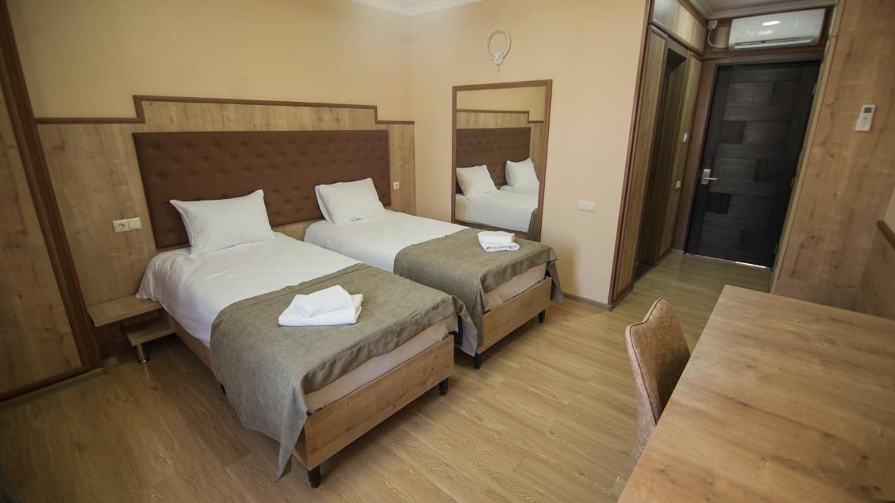 Hotel Juralius Τυφλίδα Εξωτερικό φωτογραφία